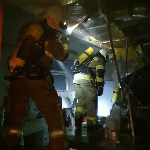 Die Freiwilligen Feuerwehr Seekirchen war Sonntagabend bei einem Küchenbrand im Einsatz. | Foto: Freiwillige Feuerwehr Seekirchen