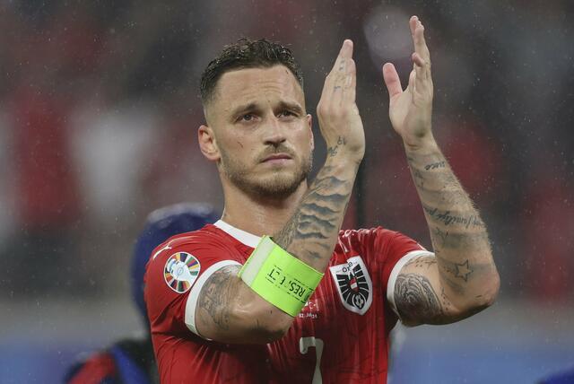 Bleibt er oder geht er: Marko Arnautović dachte nach der Niederlage gegen die Türkei laut über sein Karriereende im Nationalteam nach. | Foto:  Focus Images / EXPA / picturedesk.com