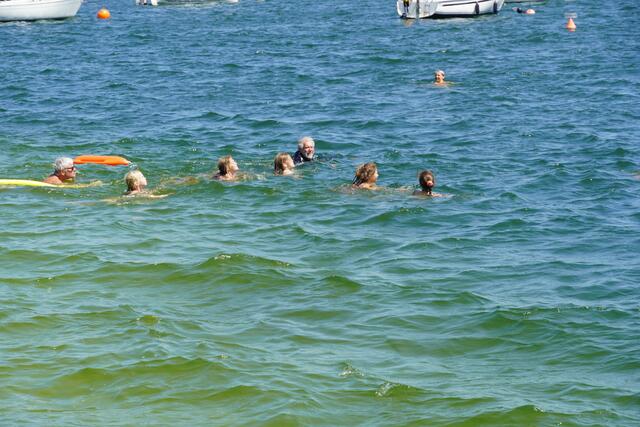 Die Kinder lernten beim Schwimmkurs sehr viel und wurden bestens betreut. | Foto: Emanuel Hasenauer
