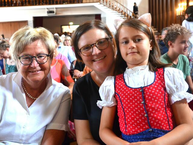 Erika, Julia und Elsa Schuster