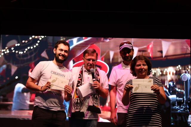 Das Gewinnspiel bot allen Besuchern die Möglichkeit, attraktive Preise zu gewinnen.  | Foto: Alejandra Ortiz