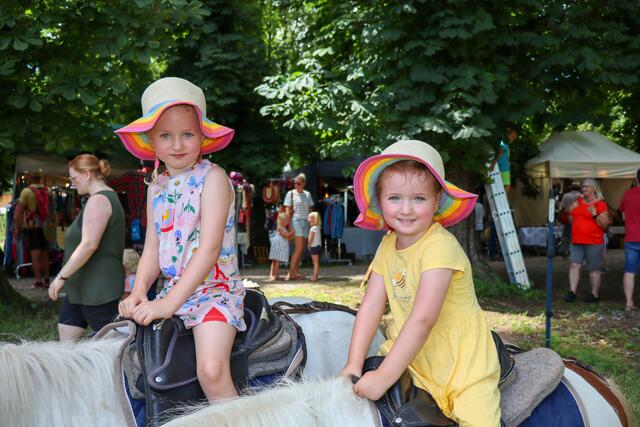 Hanna und Mia. | Foto: Doms
