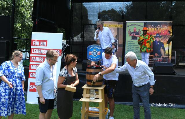 Bieranstich, Doris Kampus