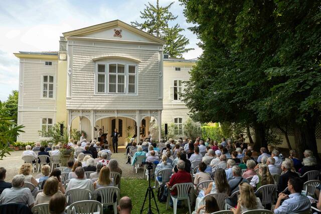Gartenkonzert vor der Villa Strecker. | Foto: 2024psb/c.kollerics