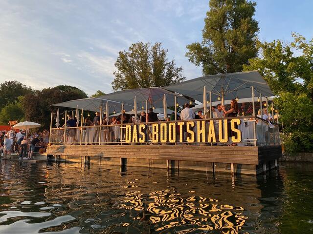 Das Bootshaus bei der Alten Donau bietet ein Sommerprogramm für jeden Geschmack.  | Foto: Das Bootshaus