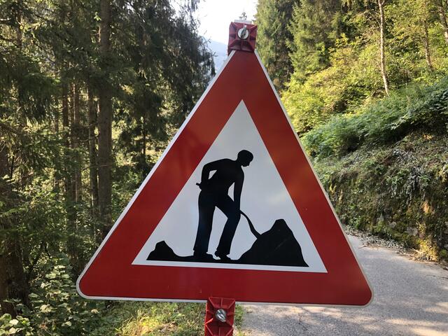 Aufgrund der Schlägerungsarbeiten entlang der Mittelgebirgsstraße L9 kommt es zwischen dem 12. und 30. August 2024 zu einer kompletten Straßensperre. | Foto:  (Symbolbild) Kolb