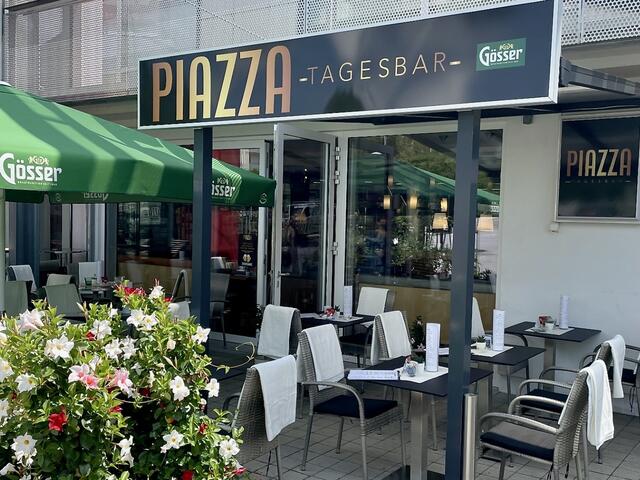 Das Lokal wurde liebevoll renoviert und der Gastgarten ladet zum Verweilen mit Freunden ein. | Foto: MeinBezirk/Monika Wilfurth