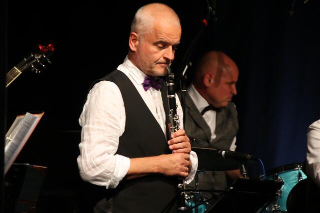 Einzigartig auf der Klarinette: Herb Berger mit Eigenkomposition.