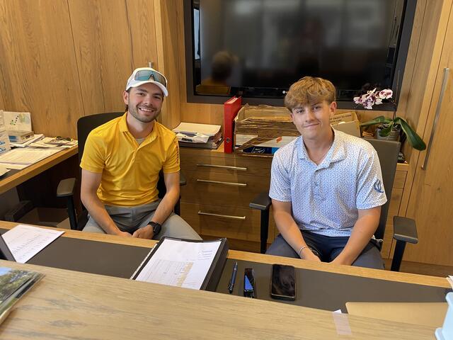 Johannes Krug und Lukas Zeiler vom Diamond Country Club wirken hinter den Kulissen mit.  | Foto: Victoria Edlinger