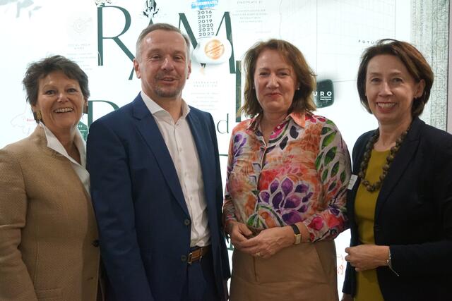 Erika Krenn-Neuwirth, Gastgeber und Gesprächsgast Markus Raml, Sabine Pelzmann und Doris Schulz - das Team rund um das 3. Modul des Aufsichtsrätinnen-Lehrgangs Oberösterreich. | Foto: @medienfrau Doris Schulz 