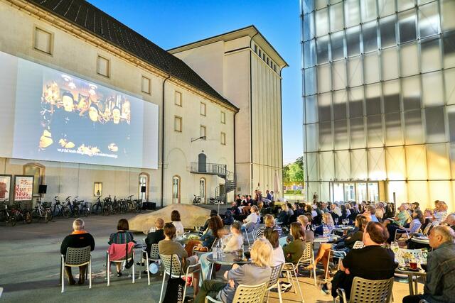 Der KUB-Sommer 2024 zieht in Bregenz ein | Foto: Miro Kuzmanovic/Kunsthaus Bregenz
