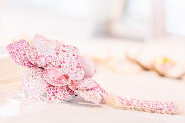 Die Produktpalette reicht von den klassischen Swarovski Kristallen bis hin zu High End Swarovski Mobility. | Foto: Swarovski