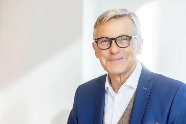 Kommerzialrat Peter Buchmüller, der Präsident der Wirtschaftskammer Salzburg (WKS), sagt: "Die Regionalmedien haben sich einen Fixplatz in der Salzburger Medienlandschaft erarbeitet. Sie sind aber auch unverzichtbar für die regionale Wirtschaft einerseits durch ihre unabhängige Berichterstattung, andererseits als Werbeplattform, über die man die Kunden in der Region erreichen kann." | Foto: WKS