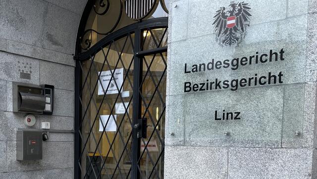 Das Opfer suchte Streit und kassierte ein Glas ins Gesicht: Der Täter wurde zu 21 Monate bedingter Haft verurteilt. | Foto: BezirksRundSchau