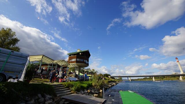 Eine oberösterreichische Firma kündigte dem Wiener Ruderverband sowie dem Österreichischen Ruderverband den Mietvertrag. Hier zu sehen: das Ruderleistungszentrum Neue Donau. | Foto: WRK Donau
