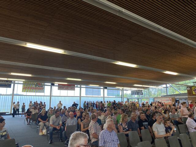 Das Freizeitzentrum in Stallhofen war gut gefüllt. | Foto: Leinfellner