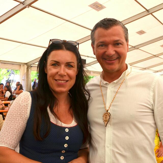 Sabine Huber mit Nationalrat Peter Weidinger