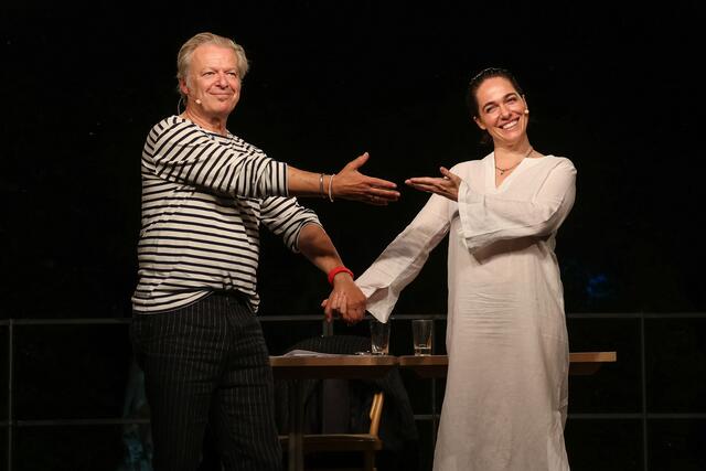 Schwimmender Salon: Koch und Altenberger  | Foto: thermalbad vöslau