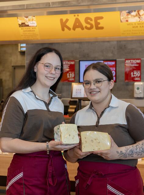 Höchst erfolgreich: die beiden "steirischen Jessicas" Jessica Constantin vom Eurospar Bruck an der Mur (rechts) und Jessica Deixelberger aus Kainbach bei Graz. | Foto: SPAR/Velchev