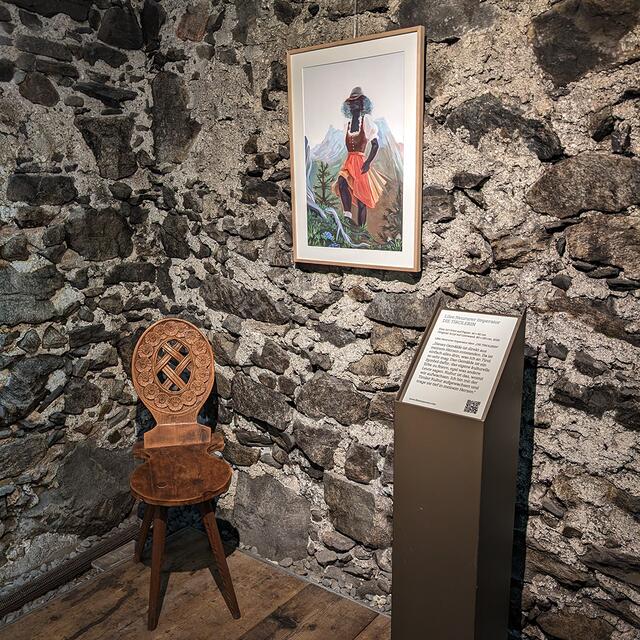 Das Bild „Die Tirolerin“ der Ötztaler Street-Art Künstlerin Lilee Neururer (Künstlerinnenname: Imperator) lädt ein, Themen wie Heimat und Identität neu zu denken.  | Foto: Norbert und Ines Graus (blickfisch.at)