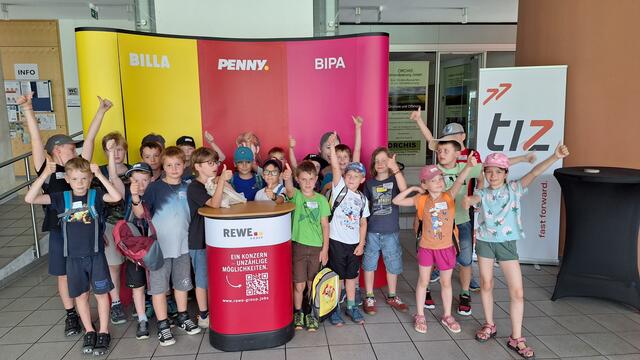 Mit knapp 150 begeisterten Kindern verzeichnete die Kirchdorfer Talentewoche 2024 im Technologie- und Innovationszentrum (TIZ) Kirchdorf erneut eine Rekordteilnahme. | Foto: TIZ Kirchdorf