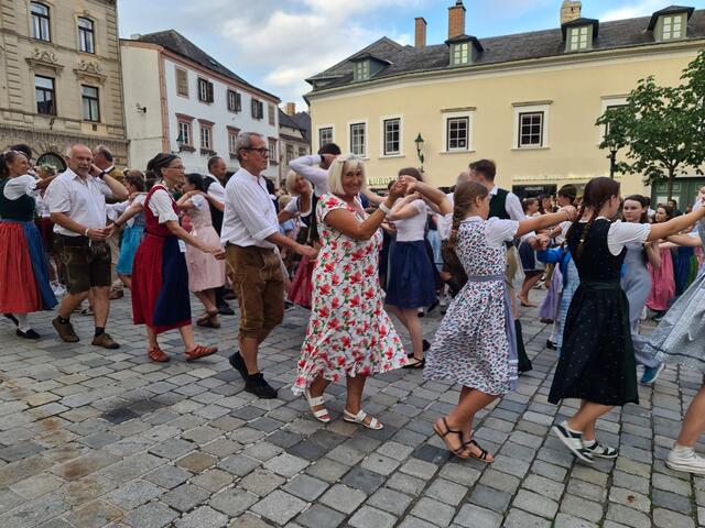 Auch Sabine Moldan tanzte mit