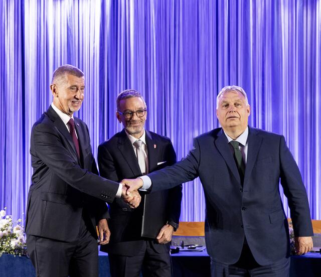 Vor wenigen Wochen war Orbán zu Besuch in Wien, als die FPÖ die Gründung der EU-Fraktion "Patrioten für Europa" bekannt gab.  | Foto: TOBIAS STEINMAURER / APA / picturedesk.com