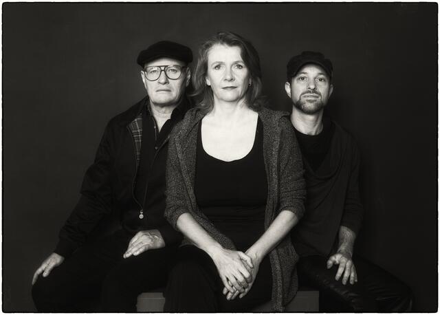 Das Birgit Denk Trio präsentiert im Bezirksmuseum Brigittenau ihr erstes Musikkabarett. | Foto: Götz Schrage