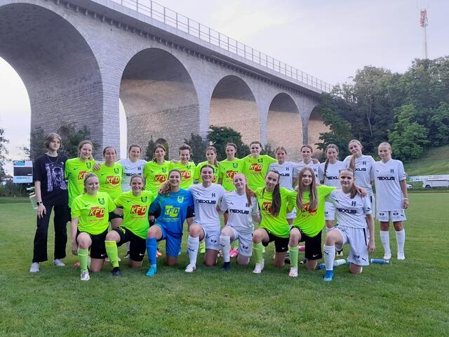 Die neue Sportgemeinschaft Pettenbach/Eberstalzell/Ried in der Frauenklasse OÖ Süd/West 2024/25 | Foto: Union Pettenbach