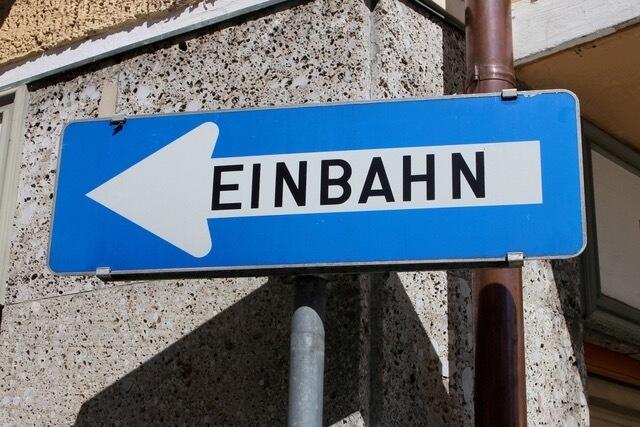 Aufgrund von Bauarbeiten wird die Fahrbahn der Dr.-Nekowitsch-Straße zwischen Höhe Hausnummer 36 und Stammersdorfer Straße zu einer Einbahnstraße. | Foto: Stadt Braunau