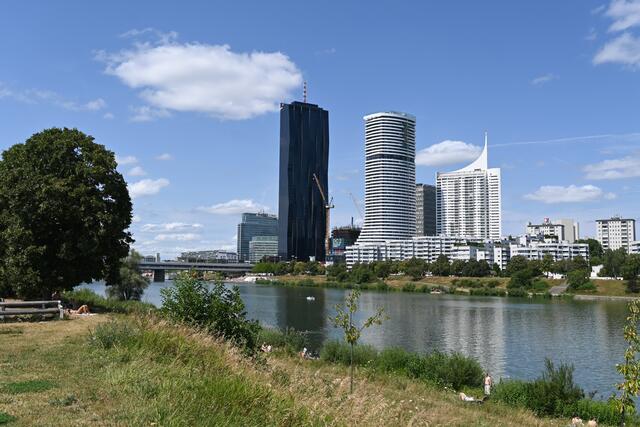 Hochhäuser der Donau City