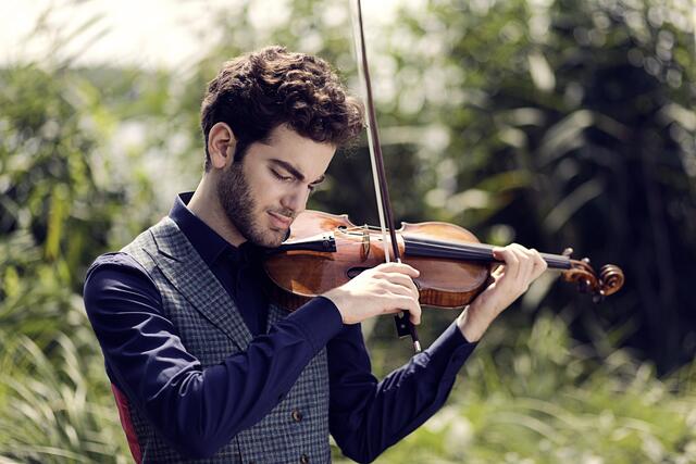 Emmanuel Tjeknavorian | Foto: Uwe Arens