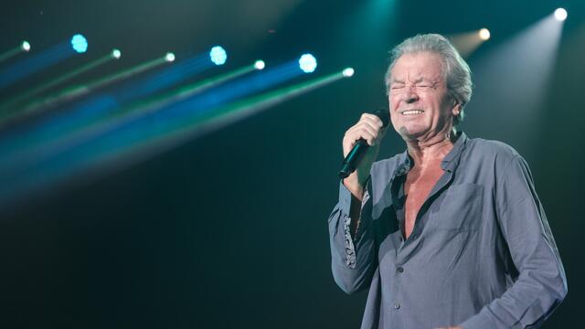 Auch wenn er sich in den Höhen schwertut, überzeugt Sänger Ian Gillian mit seiner unverkennbaren Stimme nach wie vor. | Foto: Michael Kendlbacher