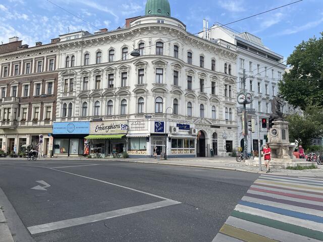 Was wünschen sich die Anrainer für den Margaretenplatz? Neos Margareten hat eine große Umfrage gestartet. | Foto: Tamara Winterthaler