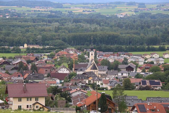 Anthering zählt rund 3.700 Einwohner.