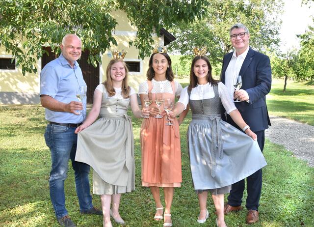 Franz Zöch, Viktoria Bayer, Laura Hummel, Ida Haimel, Reinhard Zöchmann | Foto: Herbert Schleich