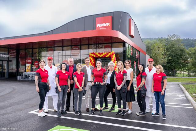 Das Team von PENNY Bleiburg freut sich über den neu eröffneten Markt. | Foto: PENNY/Robert Harson