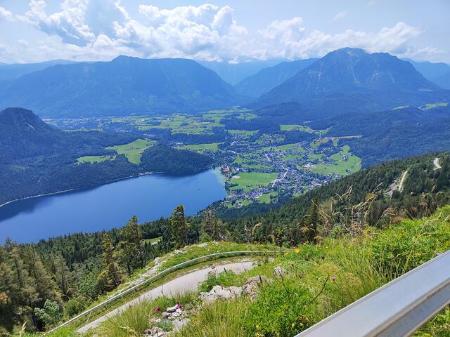 jetzt geht es wieder hinunter ins Tal... | Foto: I.Wozonig