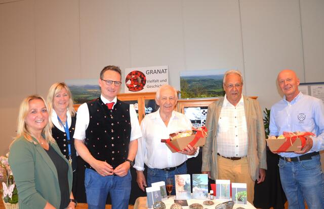 Eröffnung mit Sabine Zechner, Inge Fritzer, Michael Maier, Gerhard Fischer, Helmut Zieser und Georg Kandutsch