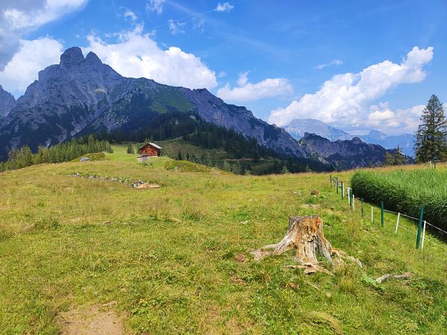 imposant wie weit sich die Berge erstrecken... | Foto: I.Wozonig