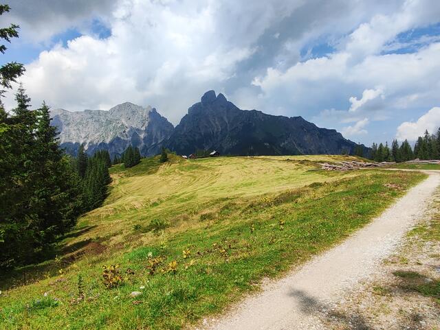 die Wolken verdichten sich, und wir machen uns auf den Rückweg... | Foto: I.Wozonig