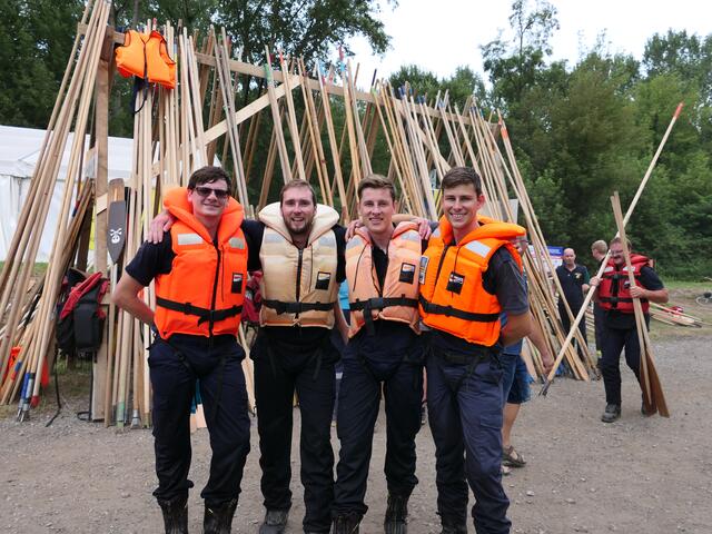 FF Traismauer/Waldesberg
Paul Holzbauer, Mathias Zuzzer, Martin Brandl und David Brandl | Foto: Gerlinde Siebenhandl
