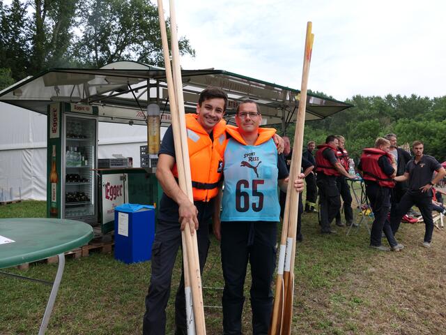FF Klein Pöchlarn
Erich Bruckschwaiger mit Manfred Schützenhofer | Foto: Gerlinde Siebenhandl