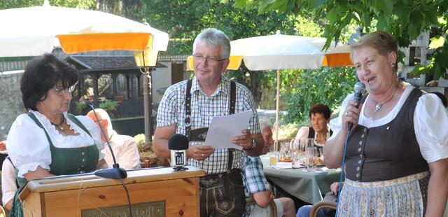 Von links: Elfriede Gutenbrunner, Karl Hackl und Anni Friesenecker. | Foto: Privat
