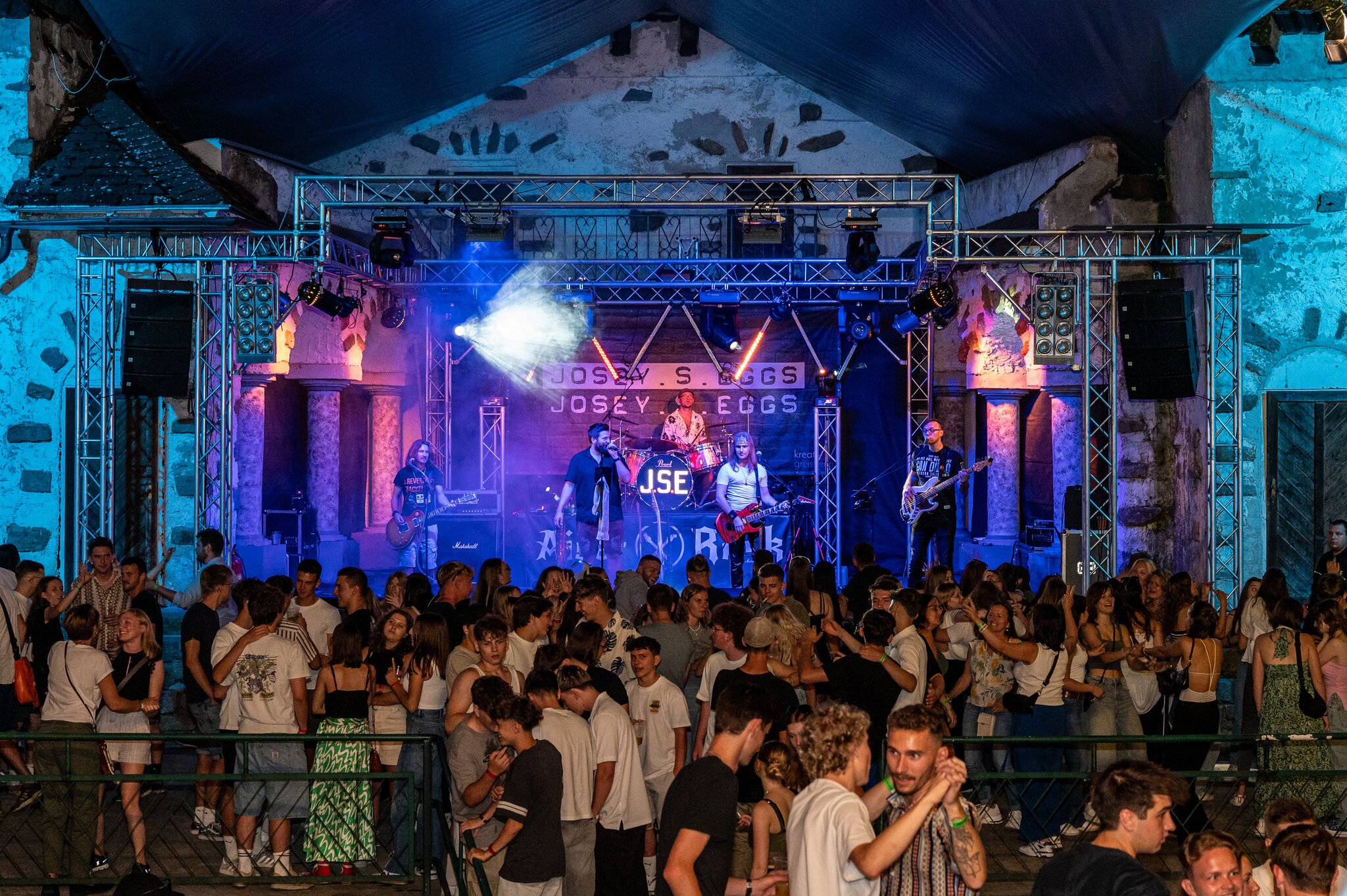 Festln: Aiserfest Schwertberg 2024: Ein Wochenende voller Musik und ...