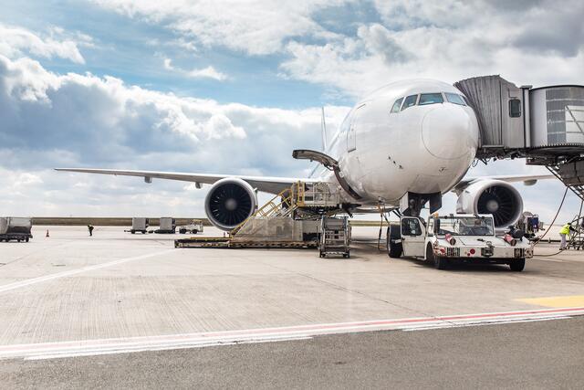 Von Klagenfurt aus konnten Urlauber ihre Reise nicht antreten. (Symbolfoto) | Foto: stock.adobe.com/at/EdNurg