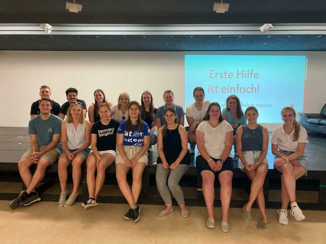 Einige Mitglieder der Landjugend Flachgau mit Trainerin Jasmin Schlager (rechts außen). | Foto: Landjugend Bezirk Flachgau/Magdalena Kreidl
