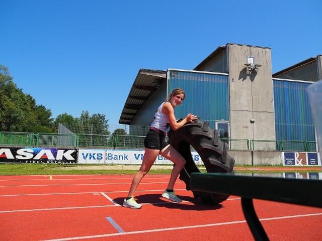 Beim Landjugend-Warrior kamen die Teilnehmer ins Schwitzen. | Foto: Landjugend Oberösterreich