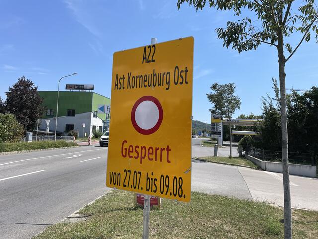 Von 27. Juli bis 9. August 2024 sind die Auffahrtsrampen auf die A 22 gesperrt, vom 10. August bis 23. August 2024 die Abfahrtsrampen von der A 22. | Foto: Sandra Schütz