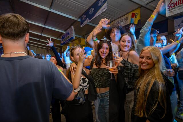 Bild vom Perger Zeltfest 2023 | Foto: Photography Tobias Schartner